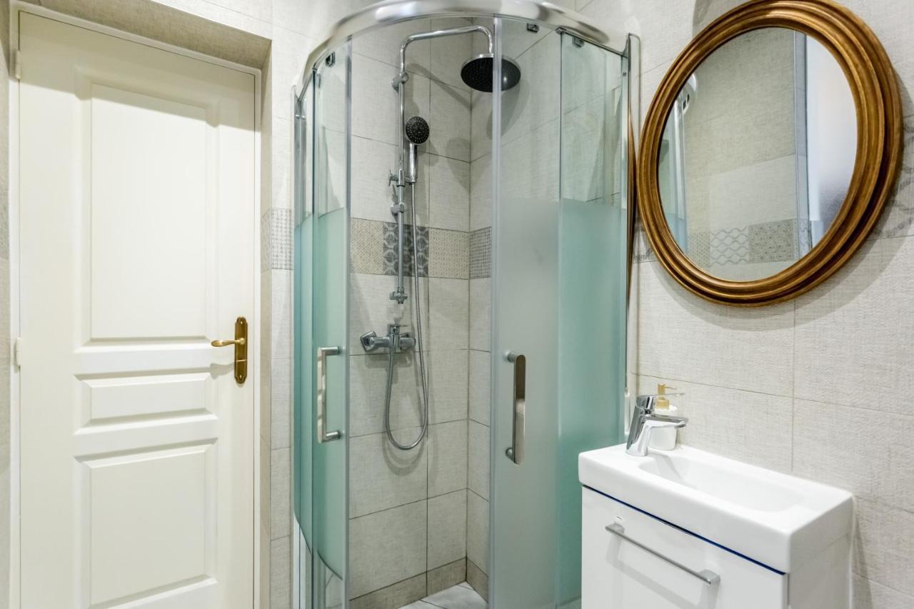 Staylib - Garibaldi 2 Pieces Porte De Montmartre سانت أويه المظهر الخارجي الصورة